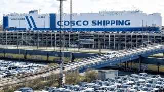 01 April 2025, Bremen, Bremerhaven: Cars parked on the premises of BLG Autoterminal Bremerhaven. T