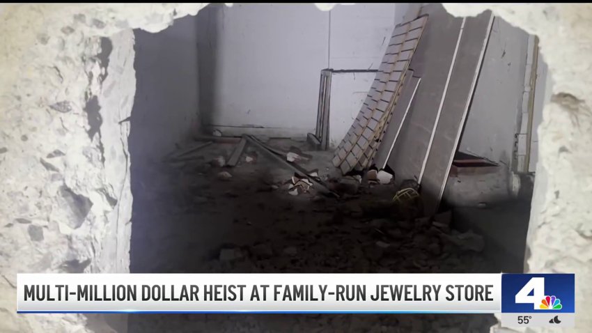 Crooks tunnel into downtown LA jewelry store
