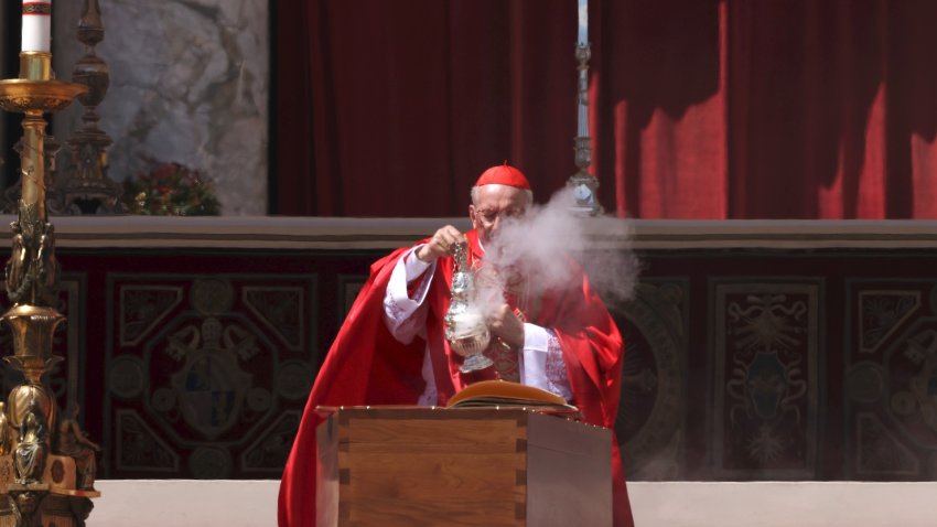 incense at the pope funeral