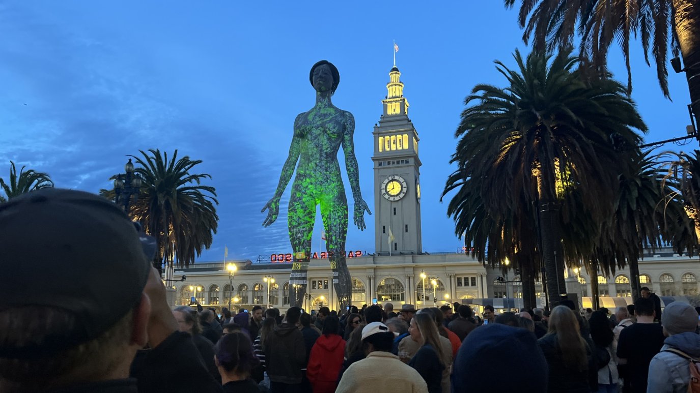 Statue Evolution Massive new statue in San Francisco – NBC Bay Area