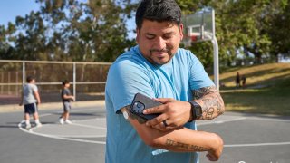 Omada Health smart devices in use.