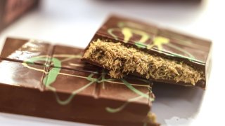 Dubai Chocolate is on the table at the International Sweets and Biscuits Fair. Photo: Oliver Berg/dpa