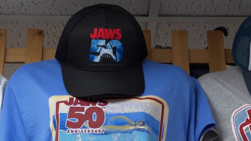 Jaws movie shirt and hat