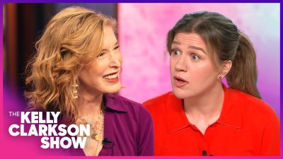 Kelly Clarkson learns the secret to intuition with expert Laura Day