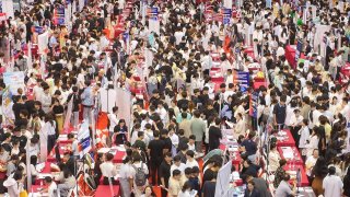 College graduates of the class of 2025 at a special job fair for the new food and biomedicine industries in Huai’an City, Jiangsu Province, China, on June 8, 2025.