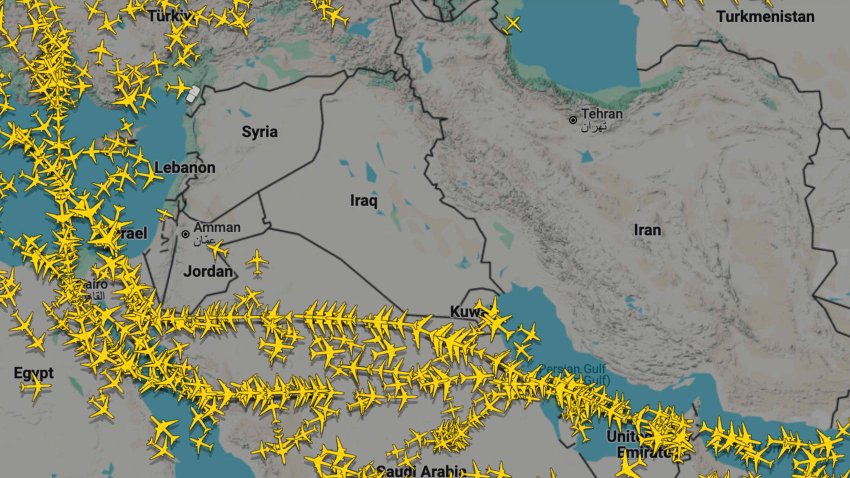 Flight map of the Middle East after Israel airstrikes on Iran at 12:25 UTC on June 13th, 2025.