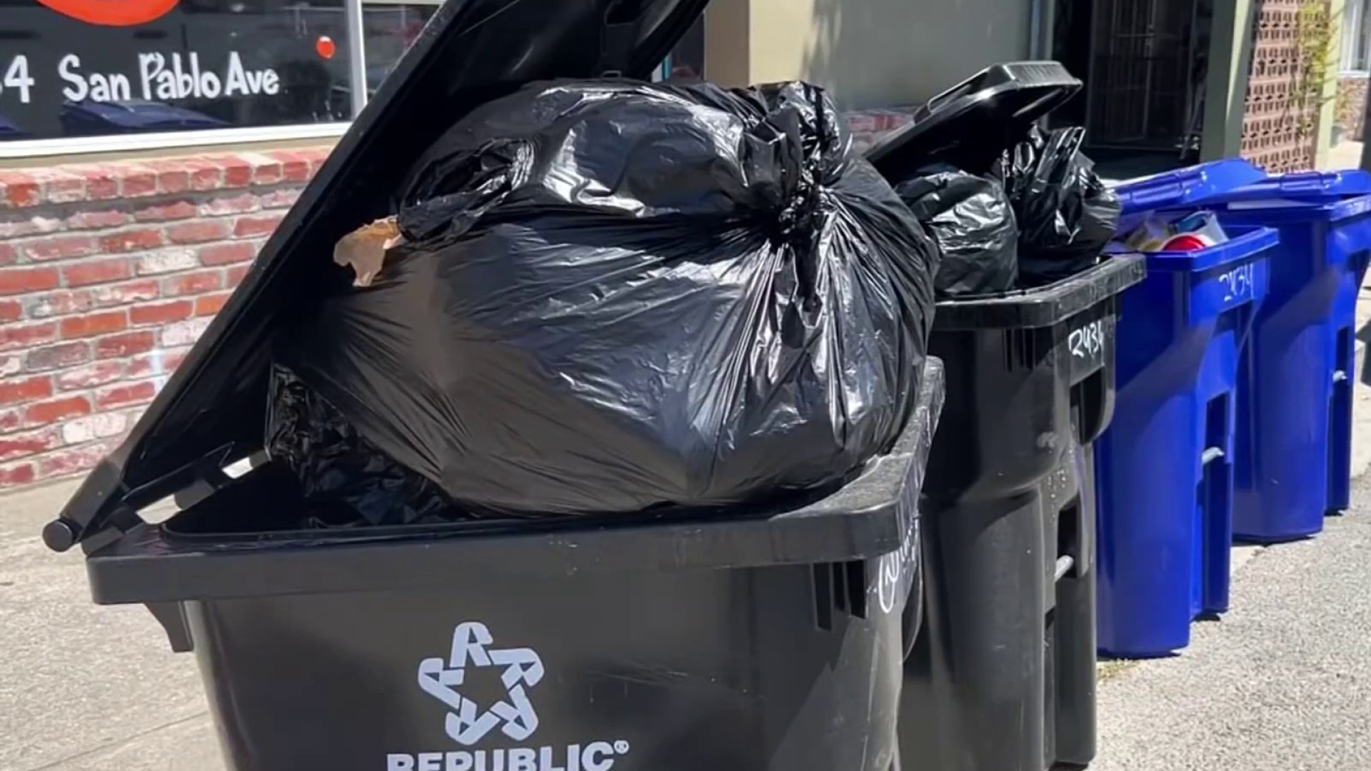 Bay Area garbage strike updates – NBC Bay Area