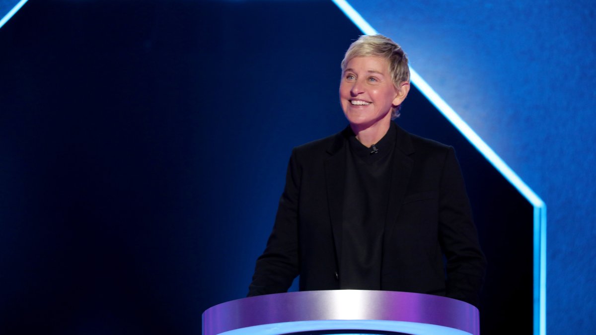Ellen Degeneres Teases Talk Show Return After U K Move