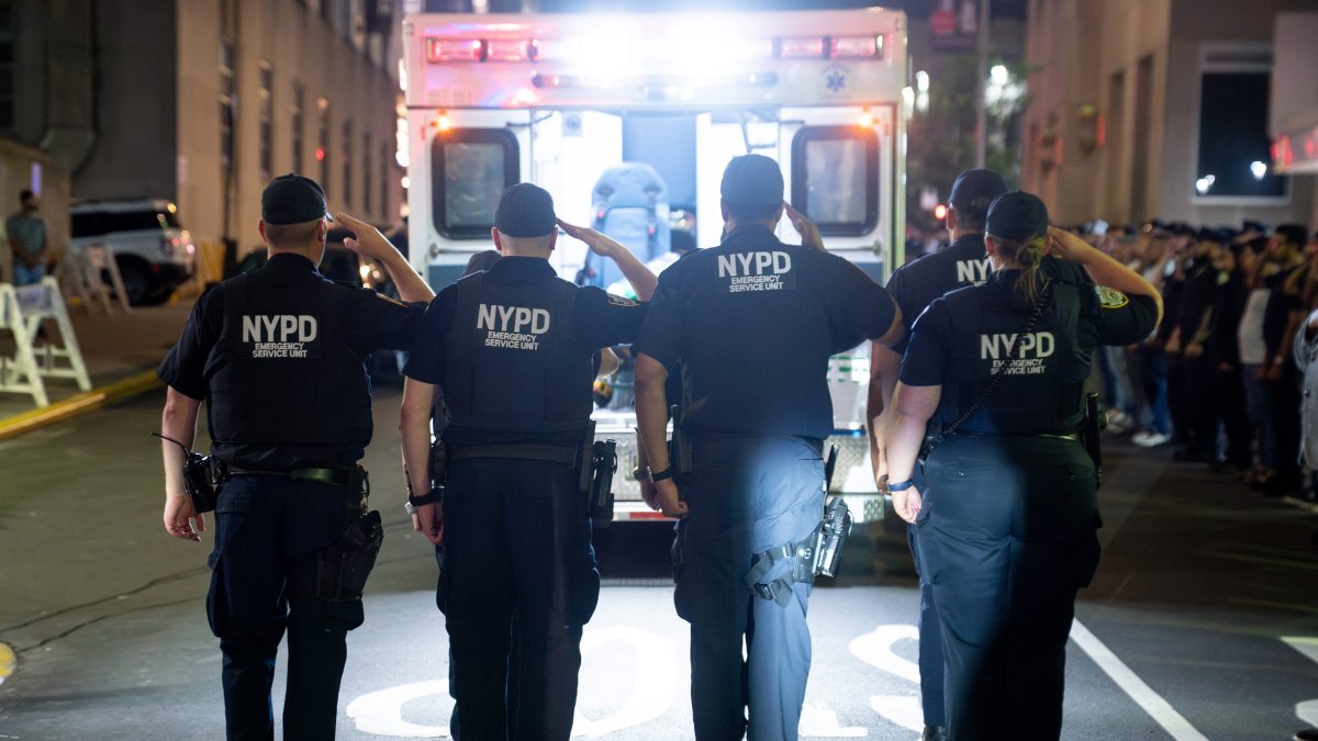 NYPD officer killed in Manhattan shooting remembered as hero – NBC Bay Area