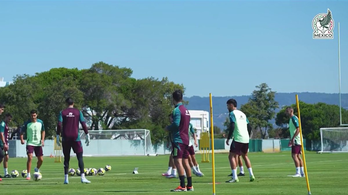 Mexican National Soccer Team Says Thieves Stole Equipment In Oakland mexican-national-soccer-team-says-thieves-stole-equipment-in-oakland