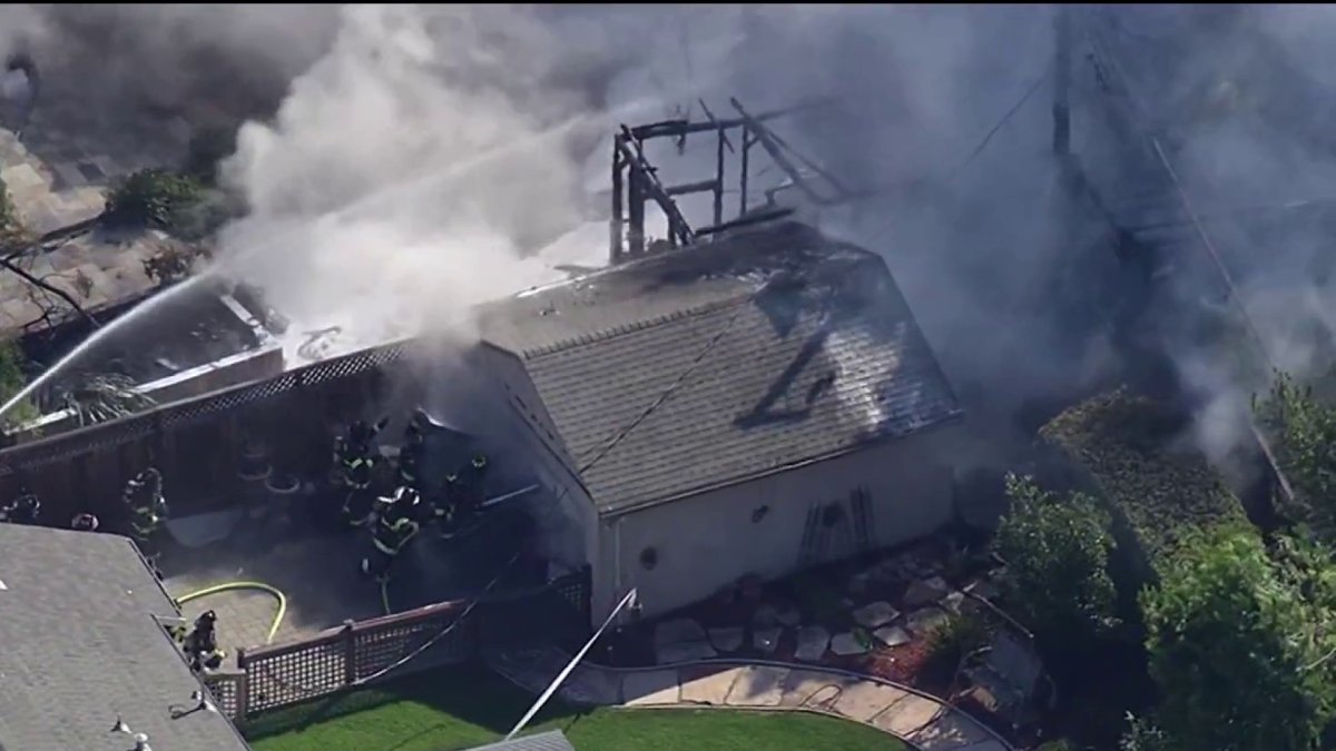 Crews battle 2-alarm fire in San Jose – NBC Bay Area
