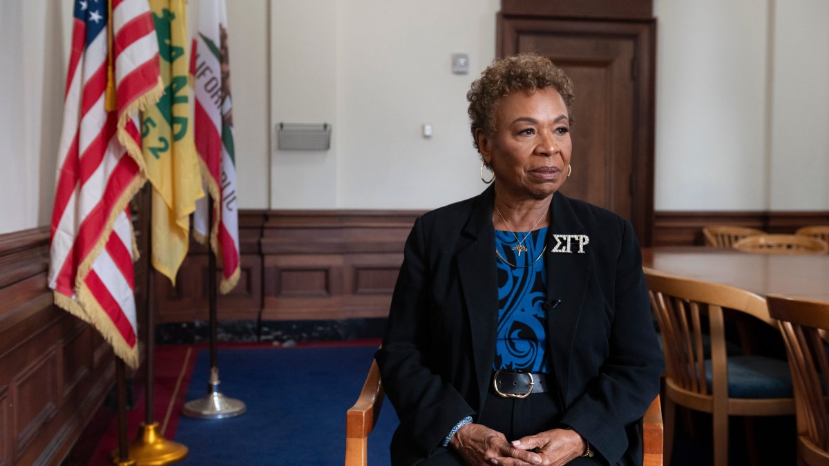 Oakland's new mayor Barbara Lee fights high crime and tells federal law enforcement to stay away