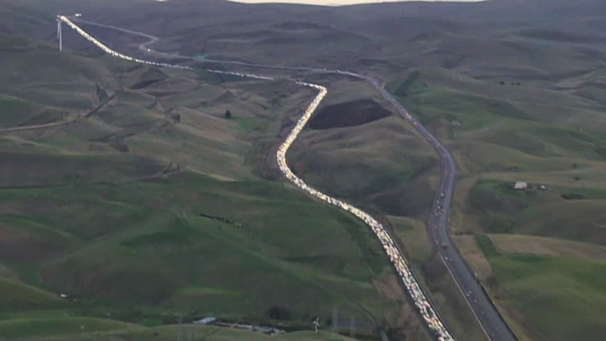 Big rig crash snarls evening commute, stranding motorists – NBC Bay Area