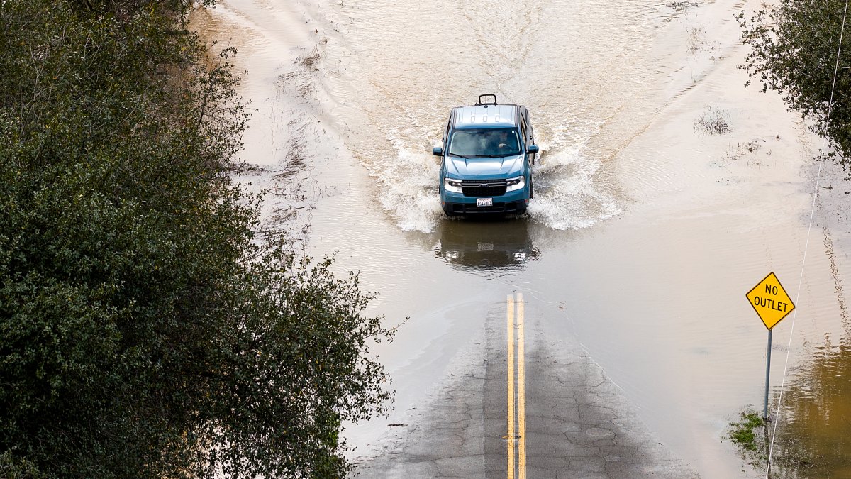 California drivers warned to reconsider Christmas travel plans ahead of storms
