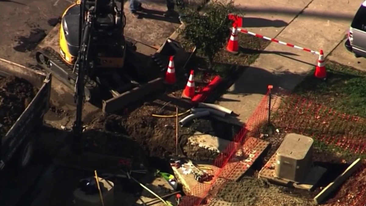 Gas leaks halts traffic in San Jose