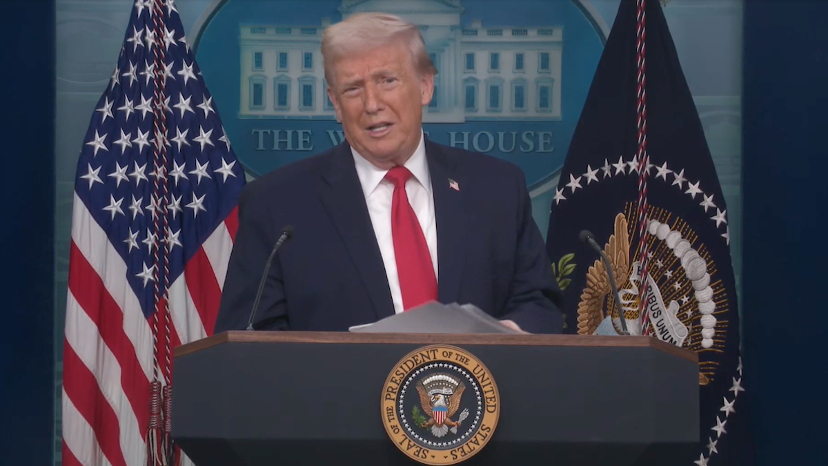 Trump speaks at White House press briefing to mark one year in office