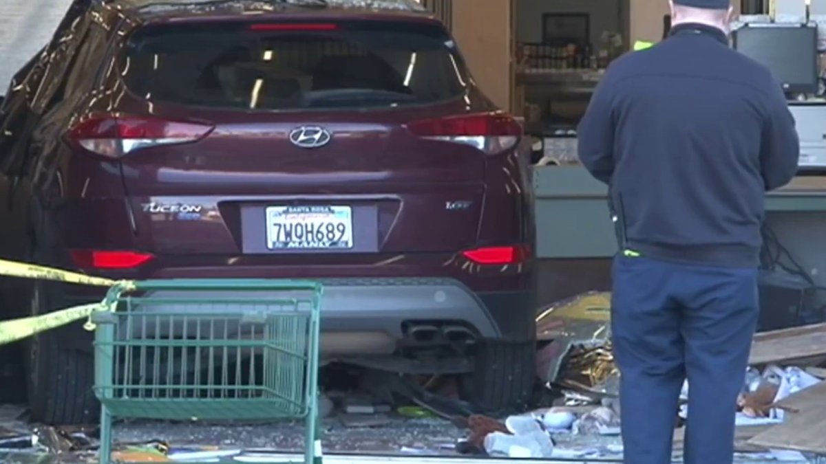 7 people hurt as car slams into Santa Rosa grocery store – NBC Bay Area