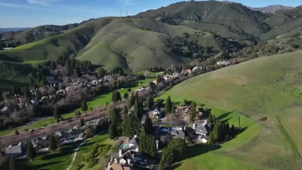 California state senators unveil proposed fire insurance bill