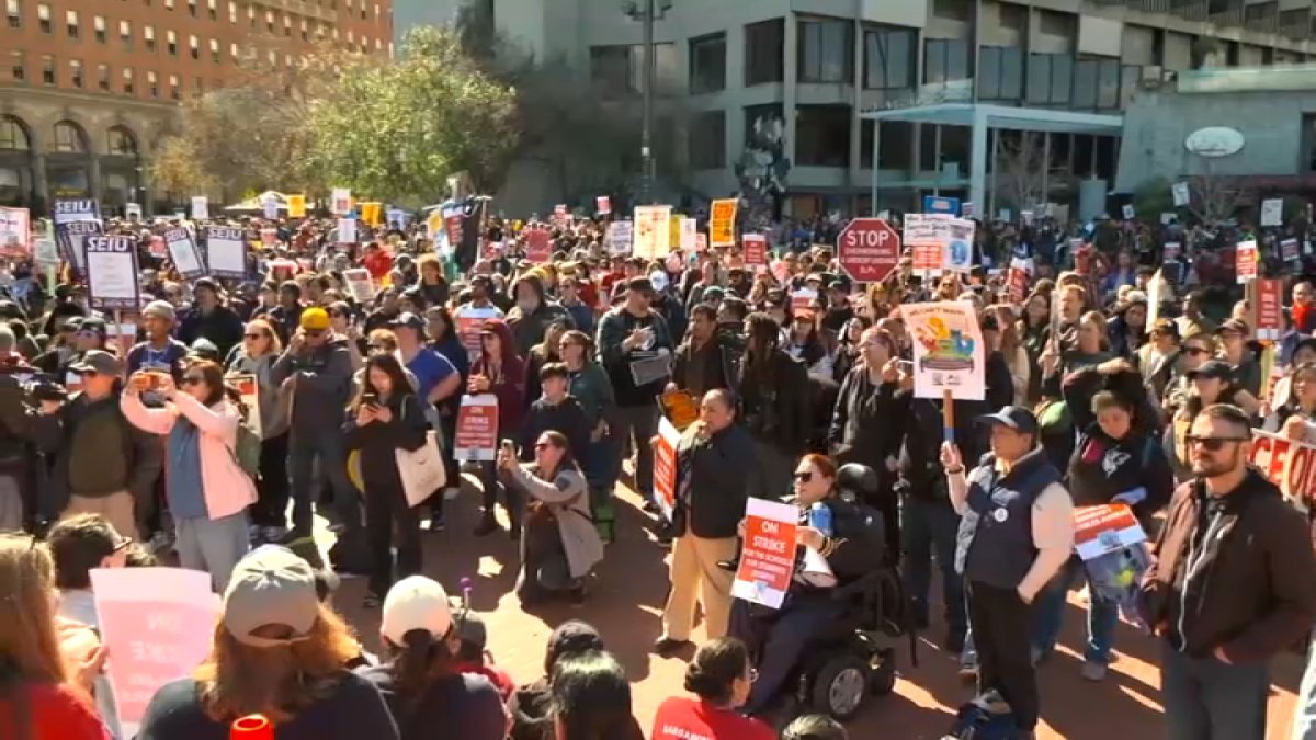 San Francisco teachers strike for a fourth straight day