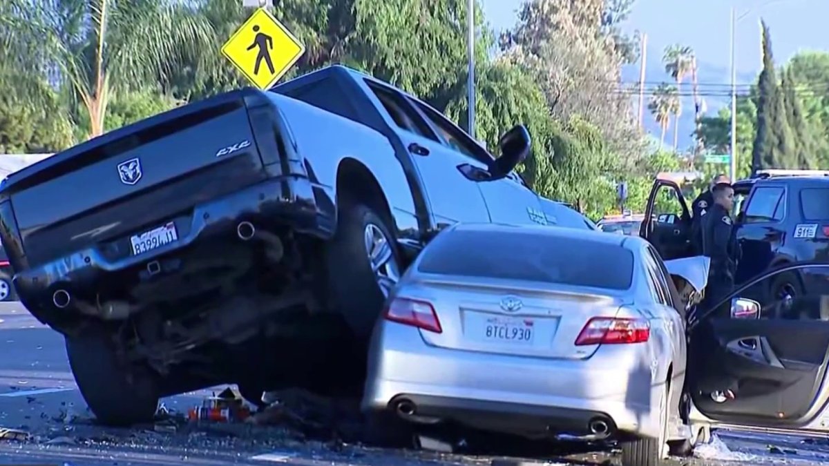 Person dies after multi-vehicle crash in San Jose – NBC Bay Area
