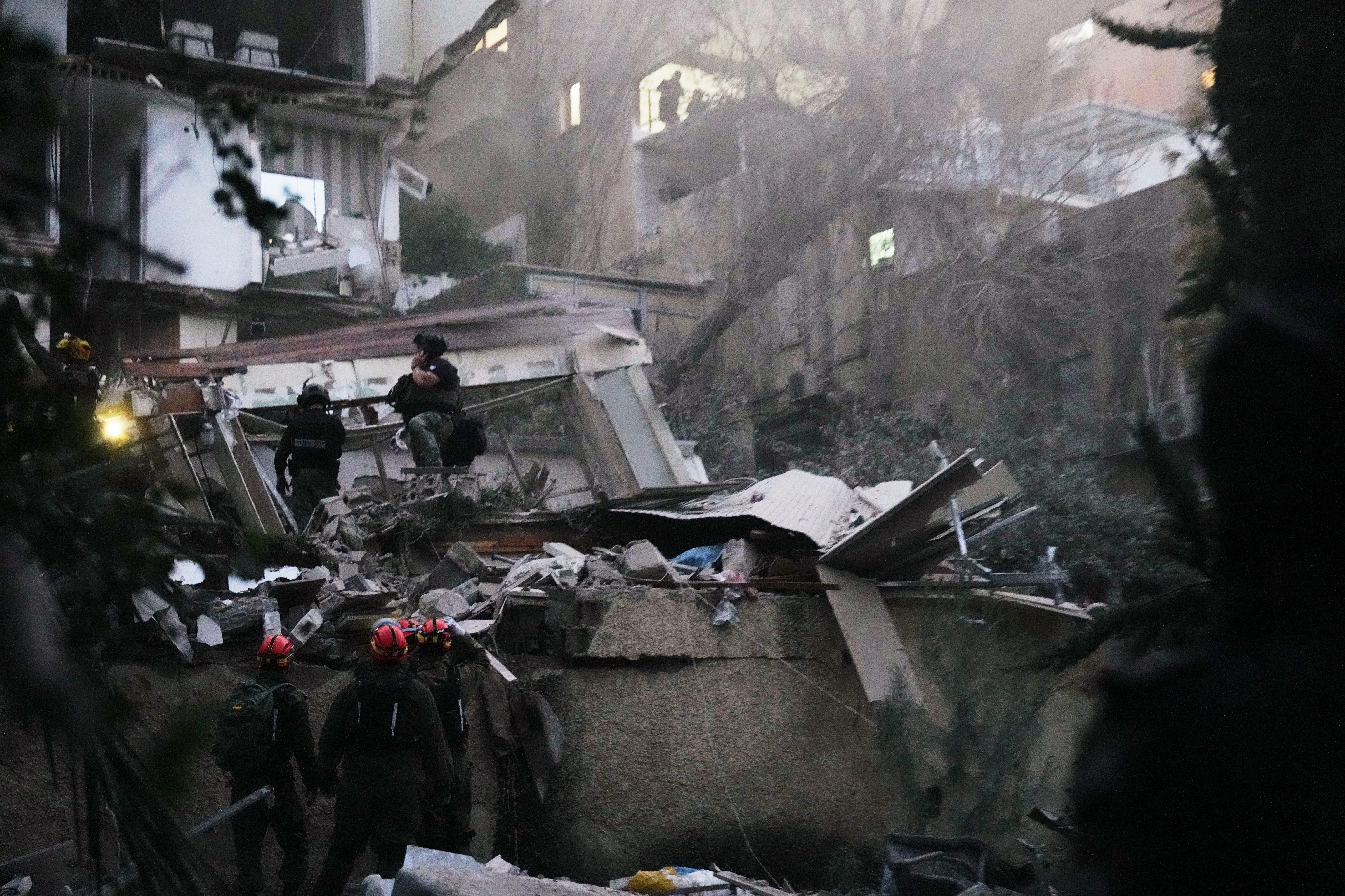Live updates: Airstrikes kill more than 25 people in Iranian cities as Trump's deadline looms