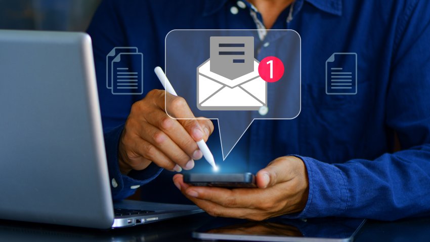 Email campaign alert concept. New email send notification for business e-mail communication. Digital marketing, internet technology.