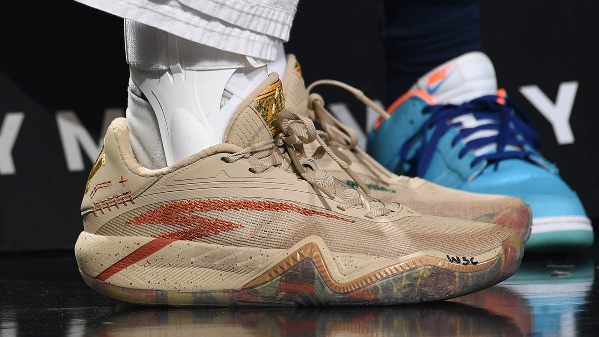 Steph Curry debuts unreleased ANTA KAI 3s vs. Kings amid sneaker free agency