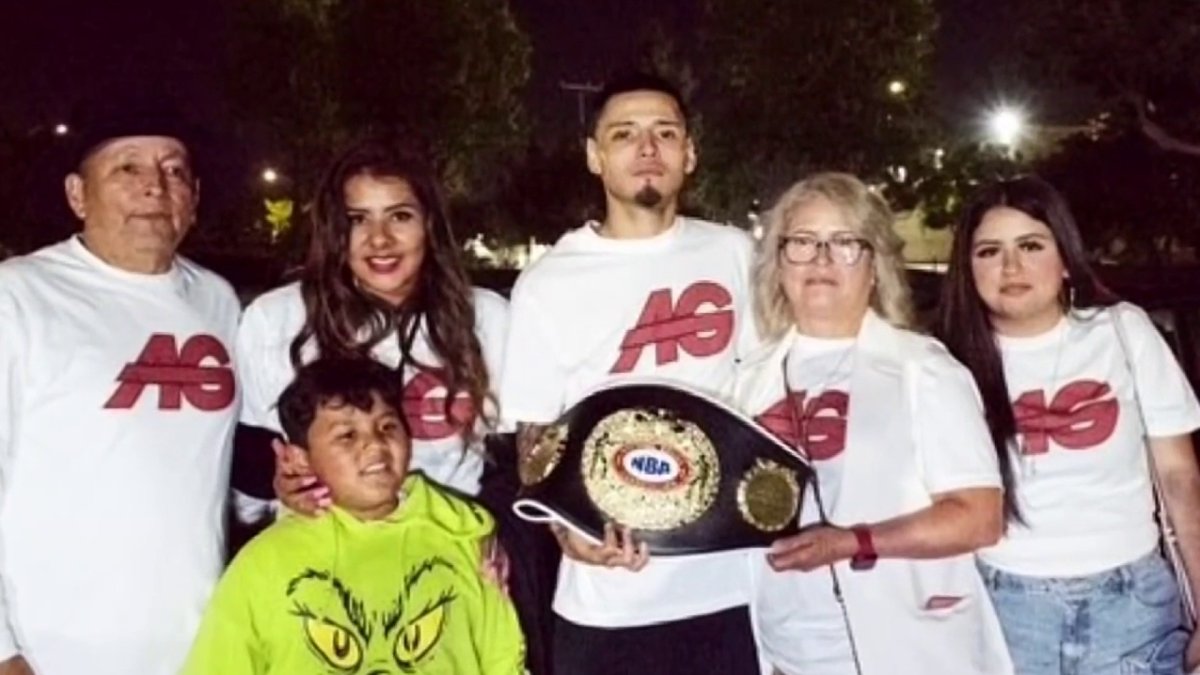 Oakland boxer to fight for World Boxing Council Continental Americas title