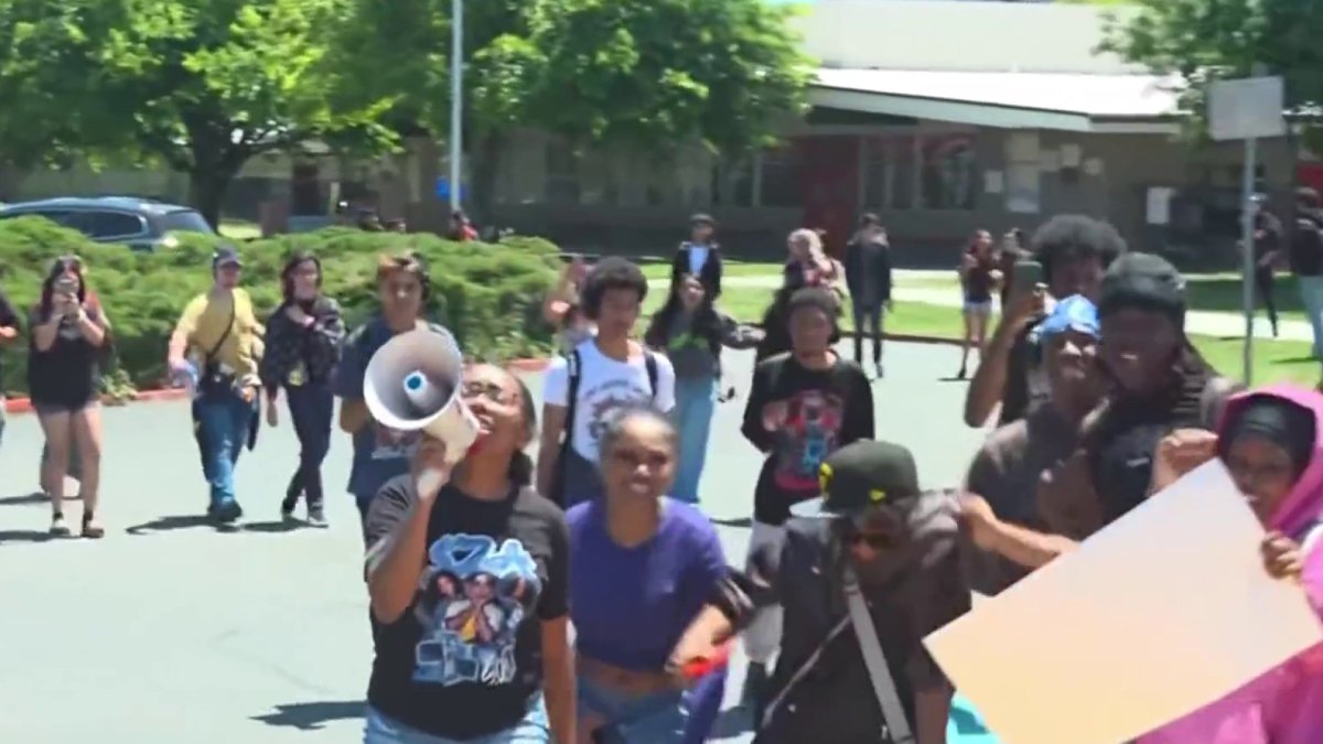 Students protest after incident between student and Fairfield PD officer