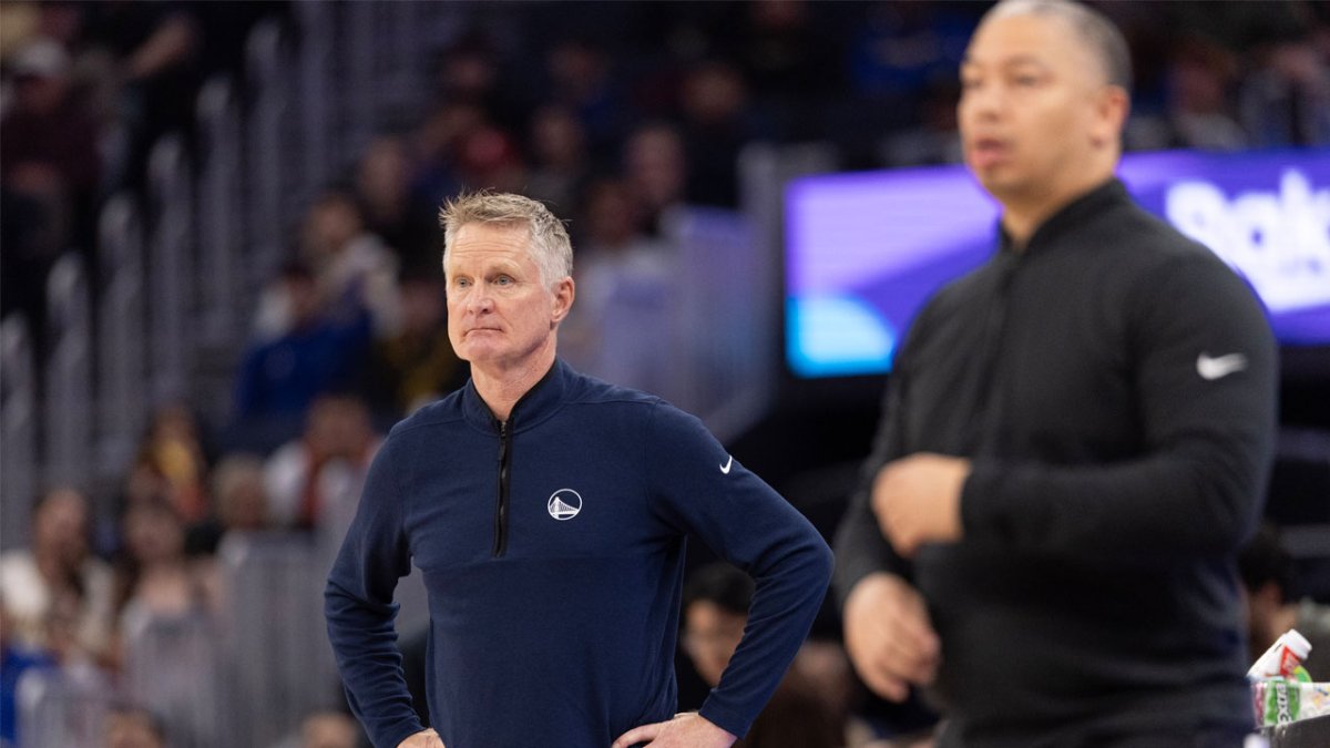 Warriors' thrilling NBA play-in win vs. Clippers was an all-time 'top 10' game for Steve Kerr
