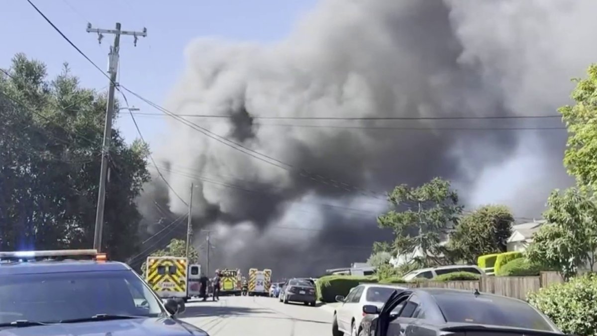 Firefighters battle large fire at a home in Castro Valley – NBC Bay Area