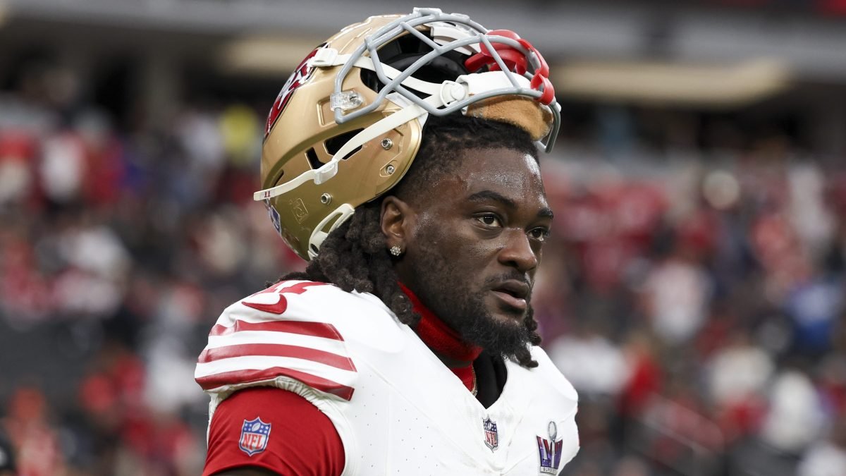 Brandon Aiyuk calls out ‘stupid' 49ers over contract situation in bizarre video