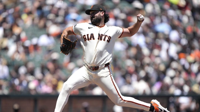 SAN FRANCISCO, CALIFORNIA – JUNE 28: Robbie Ray #38 of the San Francisco Giants pitches against the Atlanta Braves in the top of the third inning at Oracle Park on June 28, 2026 in San Francisco, California. (Photo by Thearon W. Henderson/Getty Images)