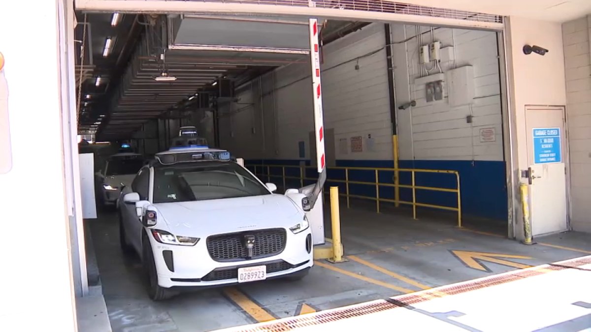 Complaints pile up over Waymo cars taking over San Francisco parking garage