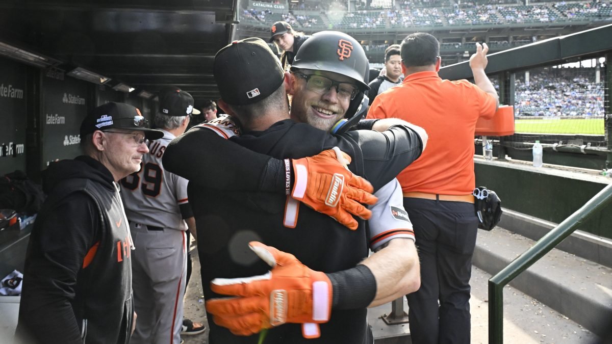 Giants outfielding prospect Jonah Cox makes odd MLB history during first week in big leagues
