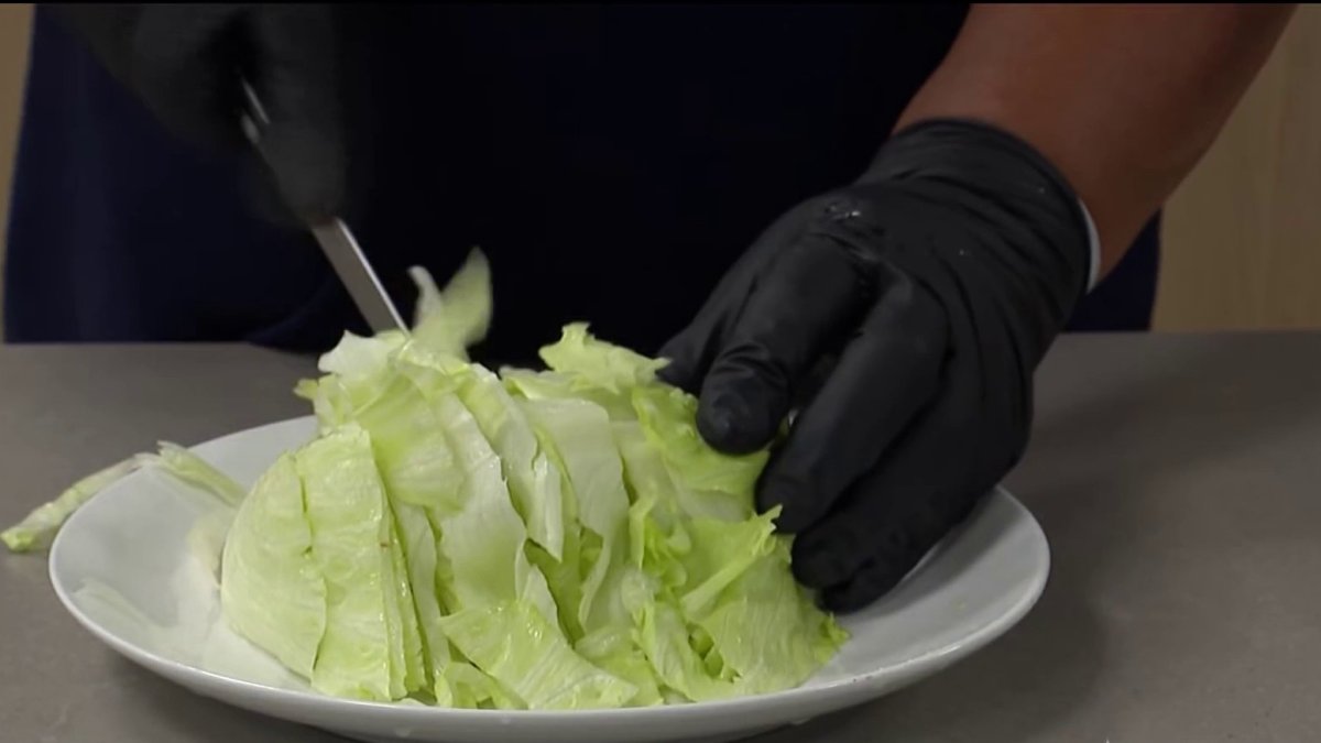 FDA reports false positive in Cyclospora probe, but lettuce recall remains