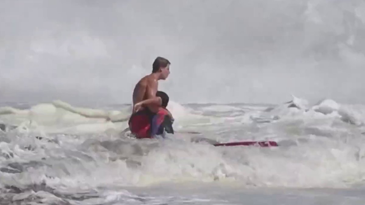 ‘I love what I do': Lifeguard who saved child at Santa Cruz beach releases statement