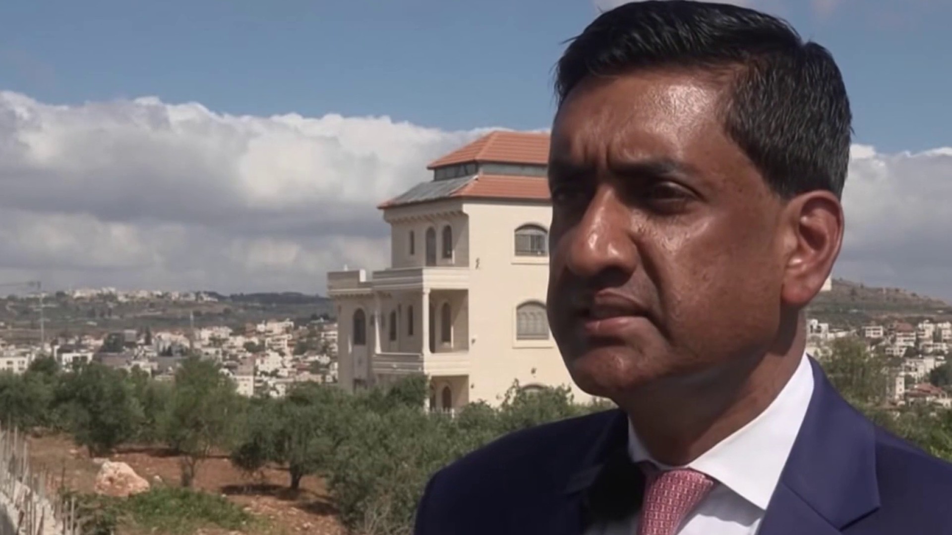 Bay Area congressman says armed Israeli settlers held him in West Bank