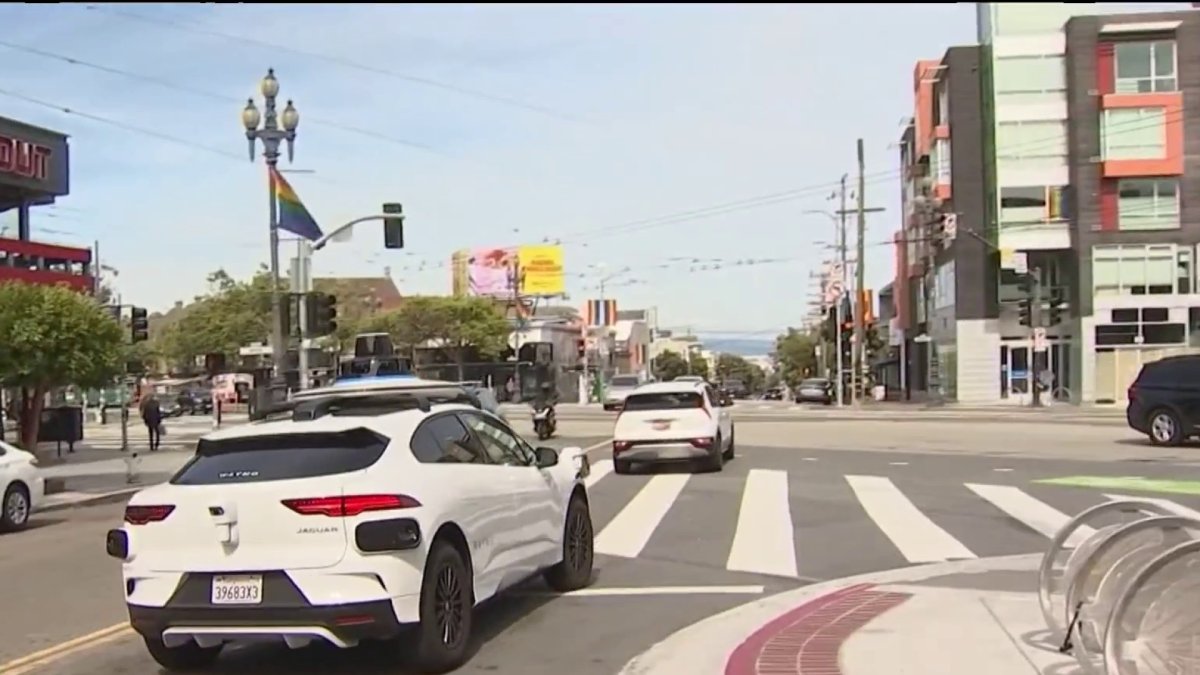 Lawmakers push for national safety standards for autonomous vehicles