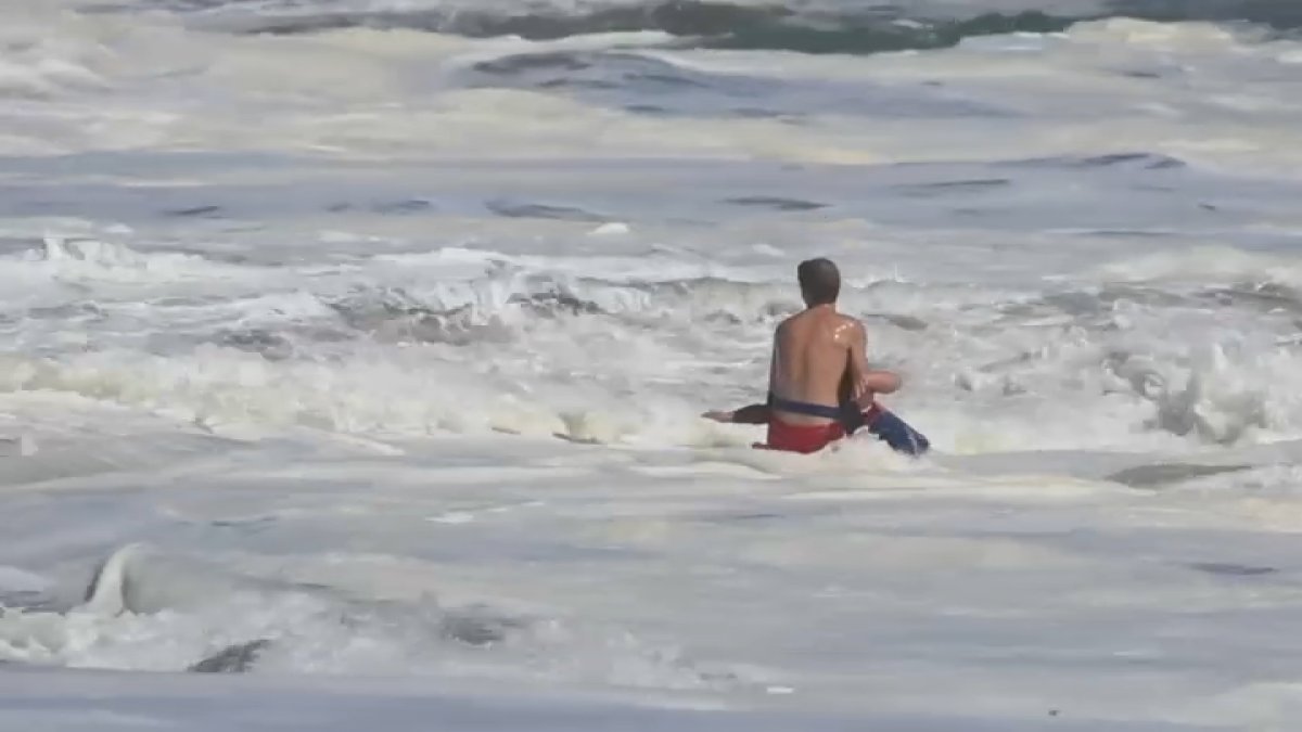 ‘He deserves it!' Santa Cruz lifeguard who saved boy to receive high honor, Tr...
