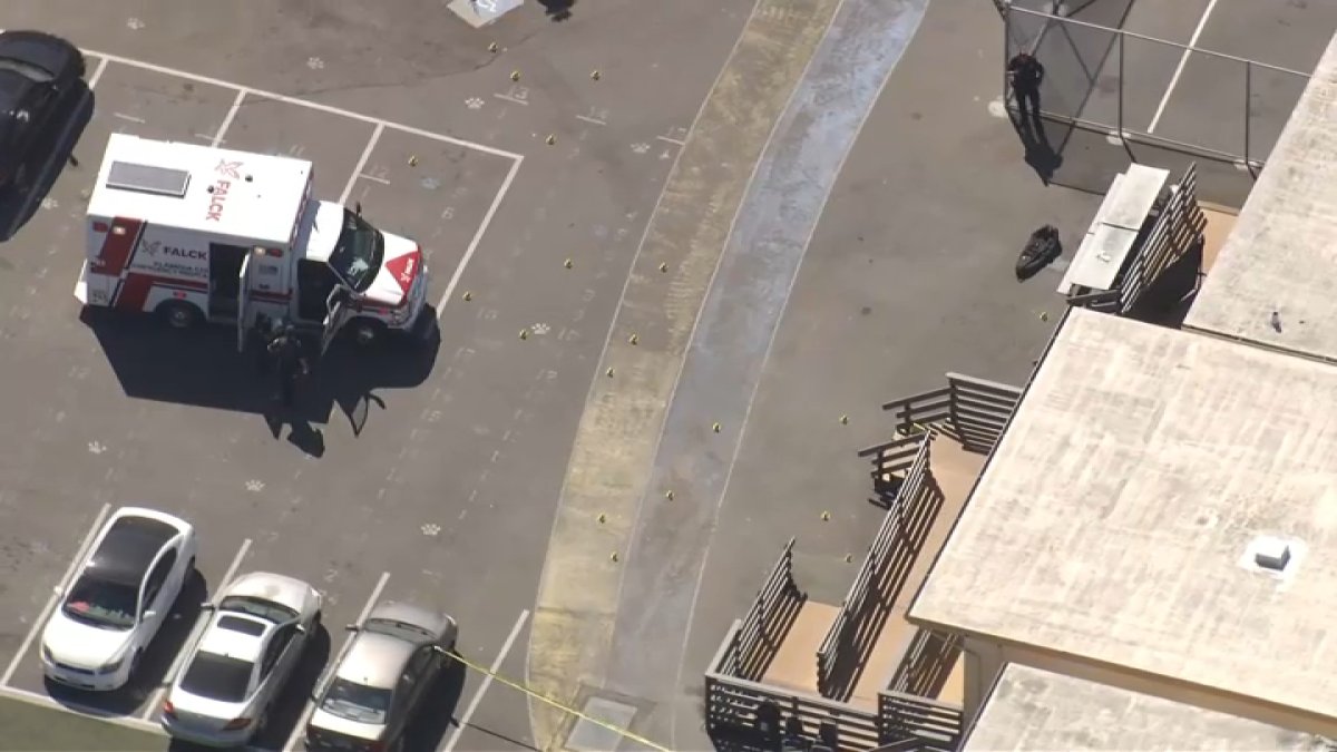 1 dead, 1 injured after shooting on campus of adult school in Oakland