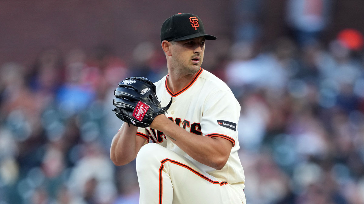 Giants trade Tyler Mahle to Braves for pitcher Anthony Molina