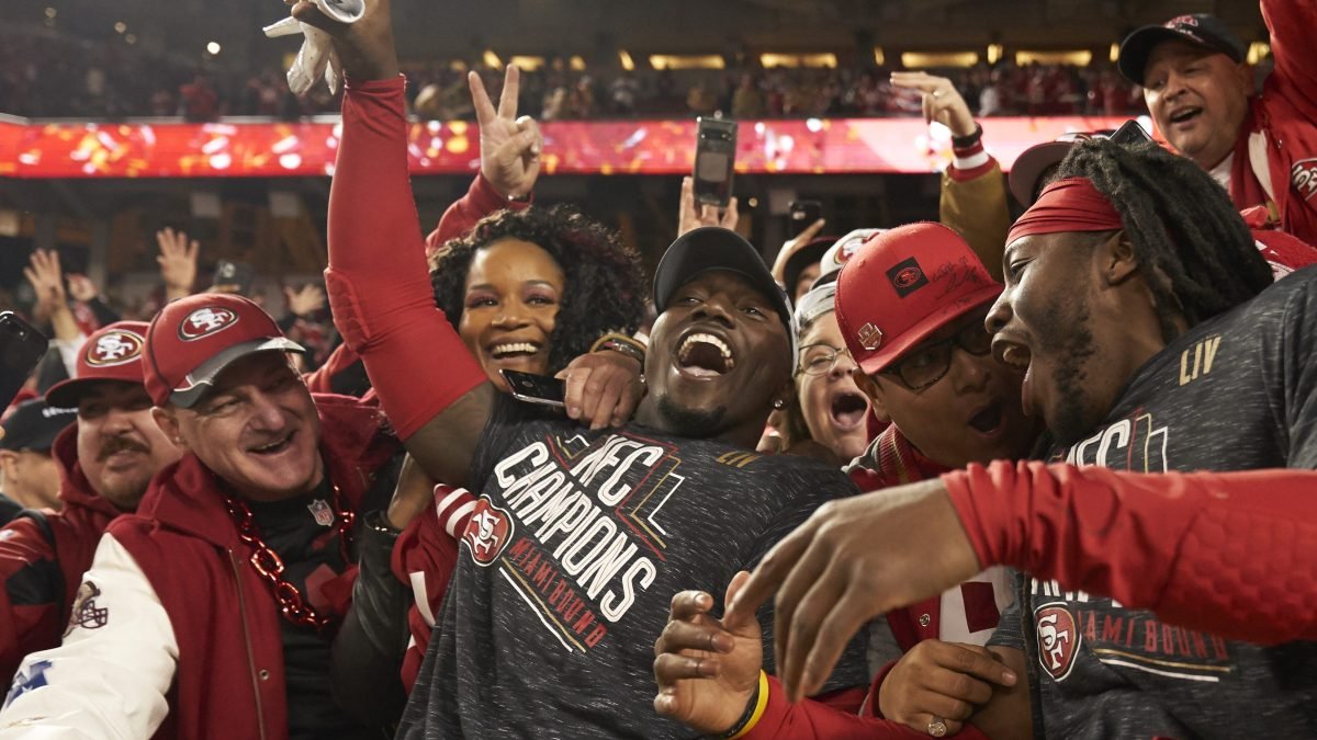Deebo Samuel's return inspires celebration from 49ers Faithful on social media