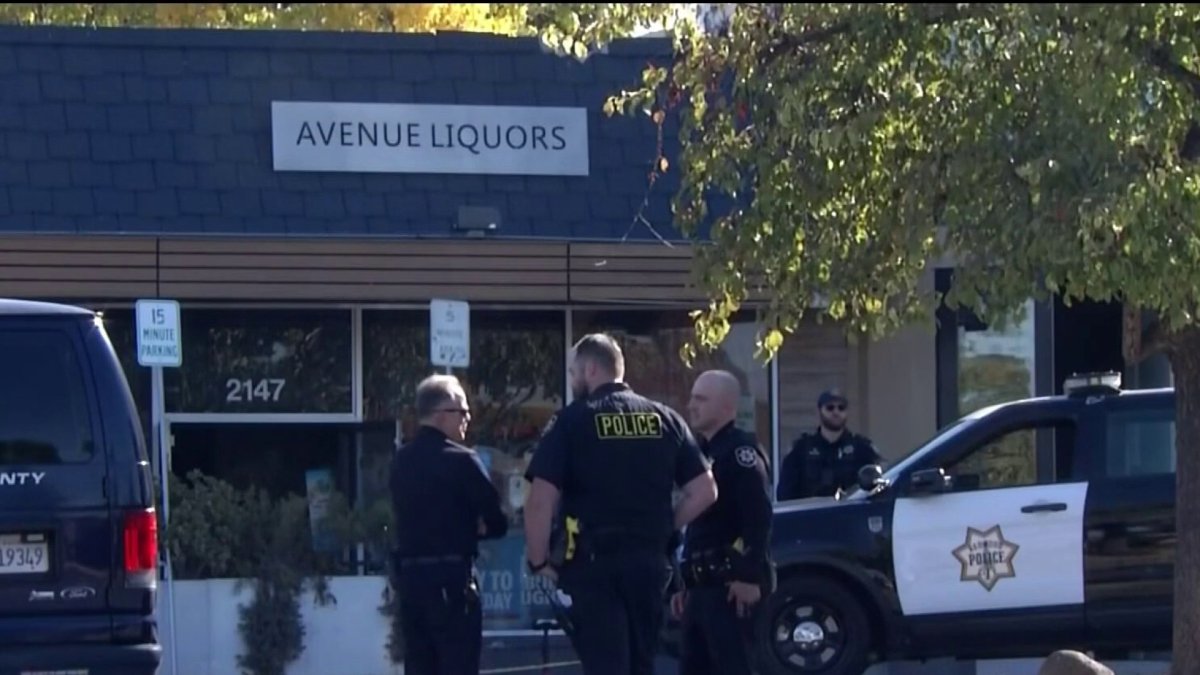 Redwood City liquor store manager started deadly fire at business, police say