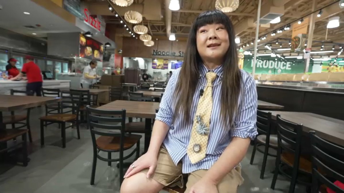 Comedian Jenny Yang brings the laughs to immigrant grocery stores