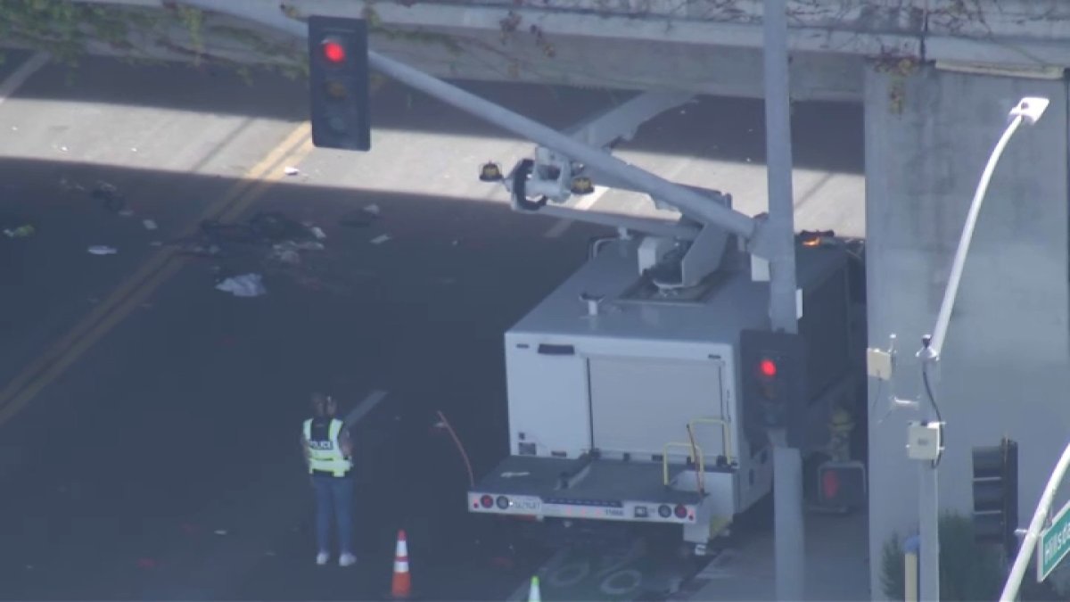 San Jose transportation worker killed while repairing streetlight