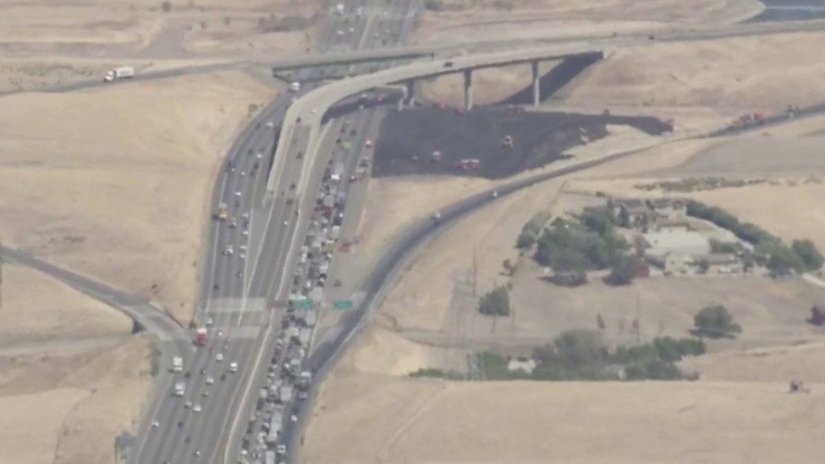 Watch: Portion of I-580 in Alameda County shut down due to crash and vehicle fire