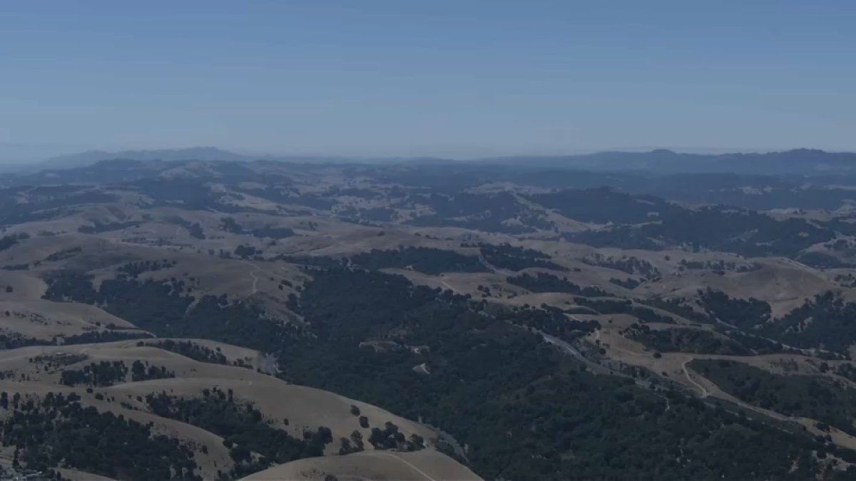 Air quality advisory issued as wildfire smoke drifts into the Bay Area