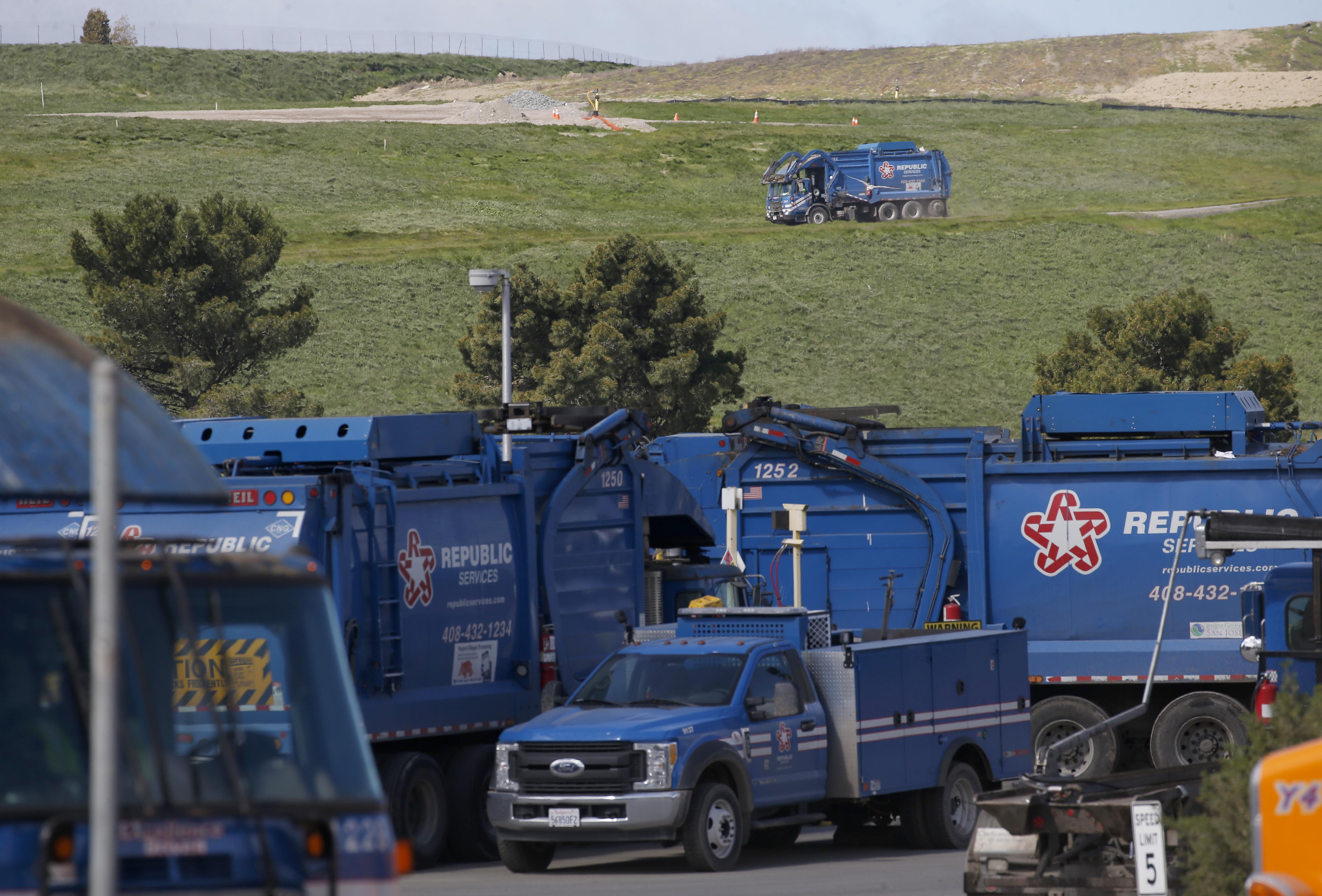 Air quality authorities order South Bay landfill to reduce odors