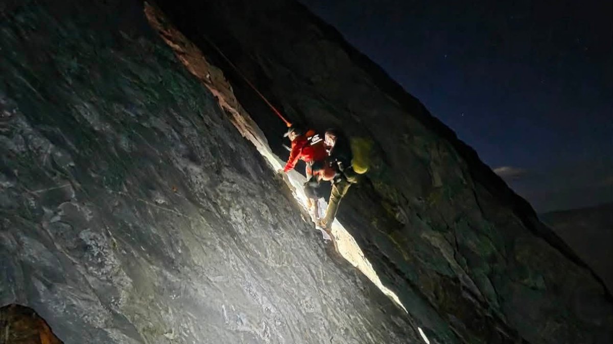 Volunteers rescue climber stranded on small ledge in California's Sierra Nevada